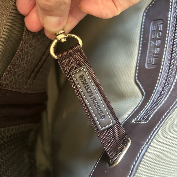 FOSSIL VINTAGE Computer Bag - Picture 4 of 16